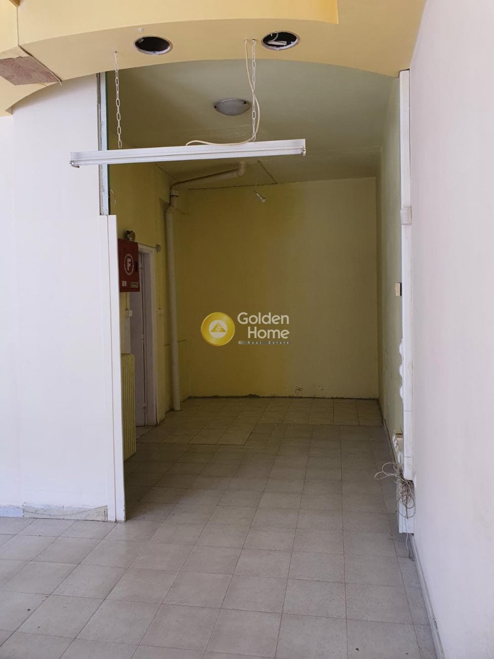 Retail Store in Anakasa, Agioi Anargiroi — Photo 3 of 4