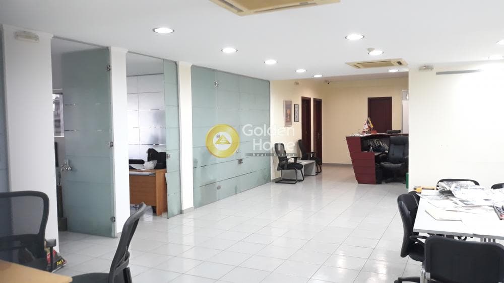 Office in Diilistiria, Piraeus — Photo 3 of 25