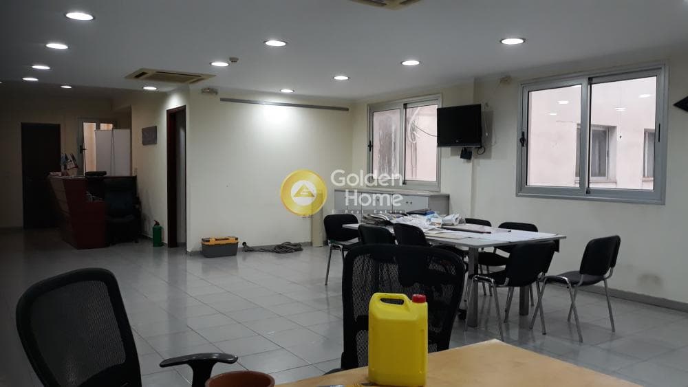 Office in Diilistiria, Piraeus — Photo 8 of 25