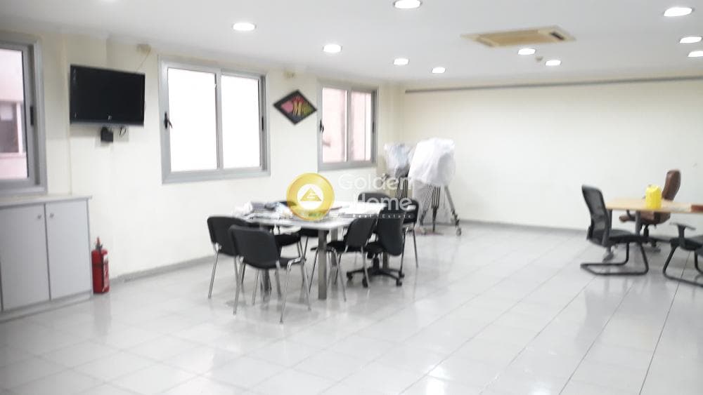 Office in Diilistiria, Piraeus — Photo 24 of 25