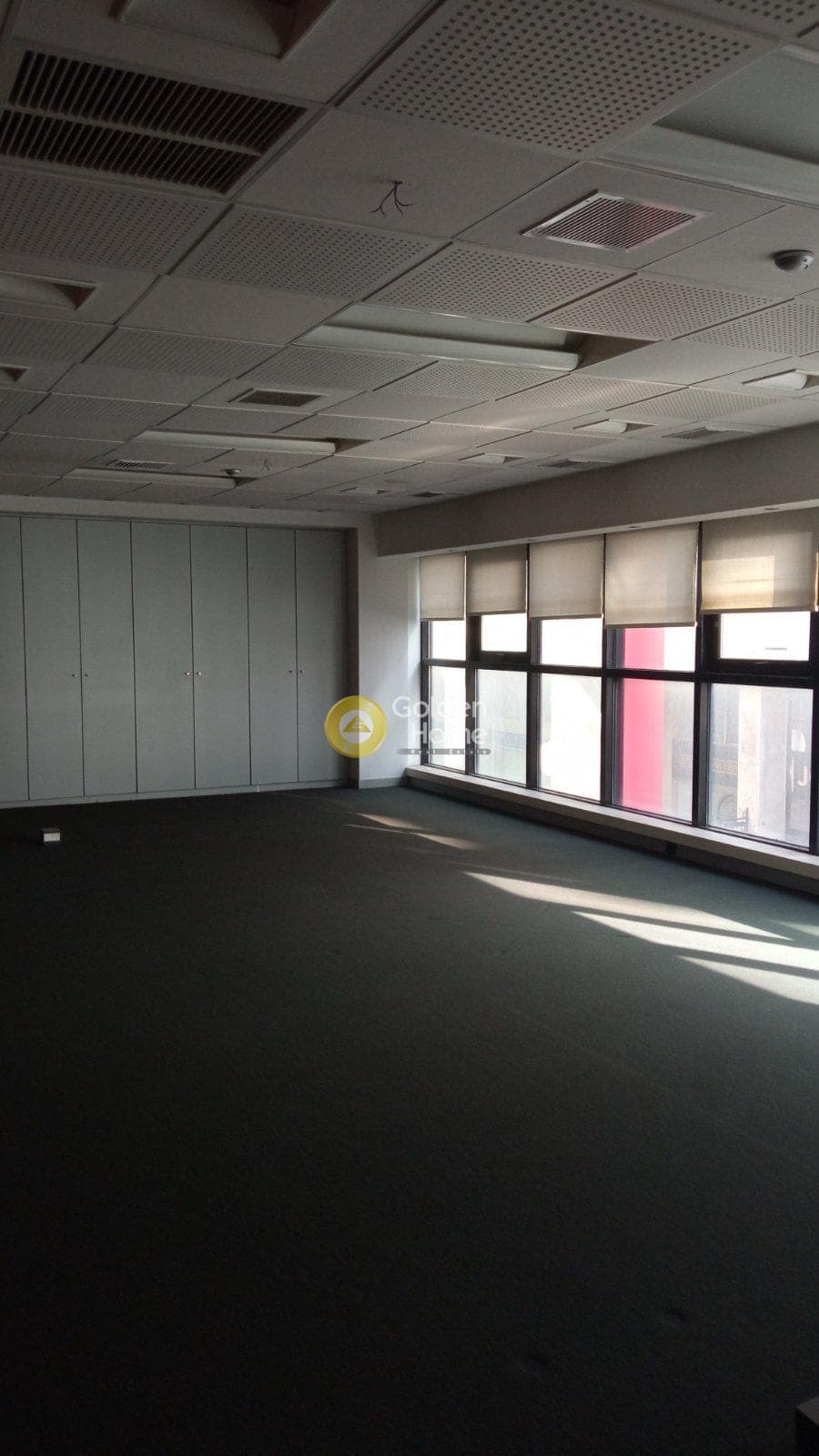 Office in Pigada, Piraeus — Photo 3 of 20