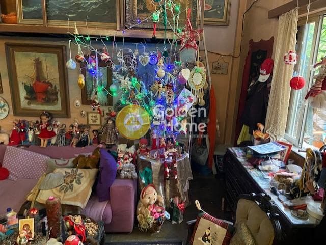 Apartment in Center, Moschato — Photo 2 of 13