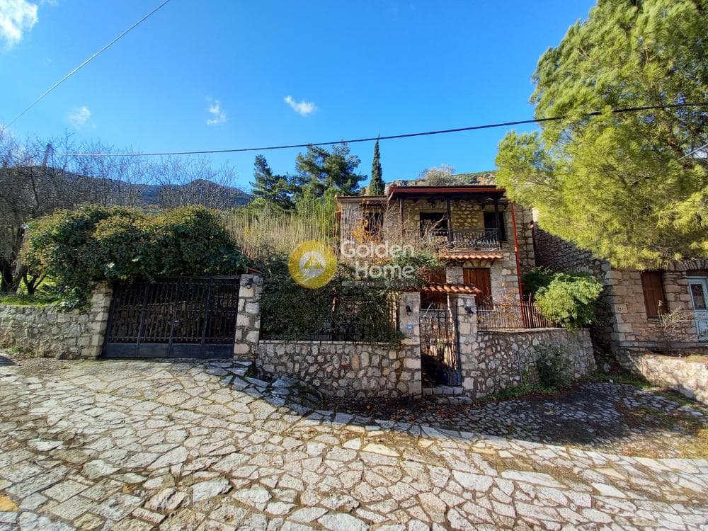 House in Mariolata, Gravia — Photo 2 of 36