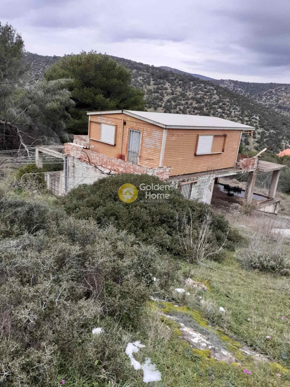 House in Dionisos, Keratea — Photo 1 of 44