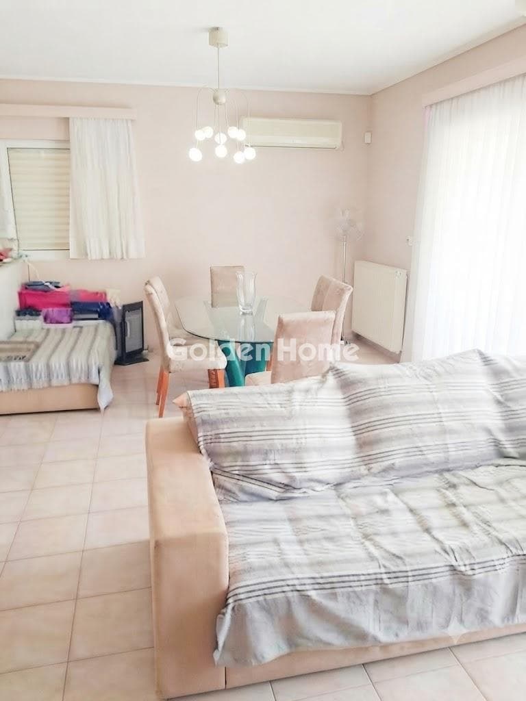 Apartment in Pirnari, Glyfada — Photo 2 of 7