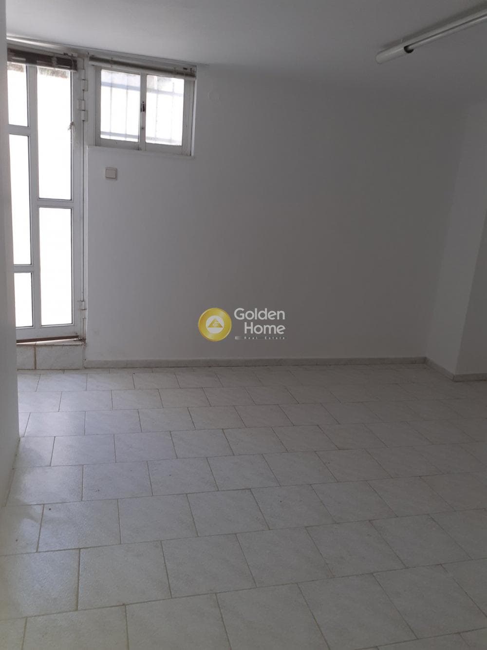 Apartment in Paradeisos, Agia Paraskevi — Photo 1 of 2