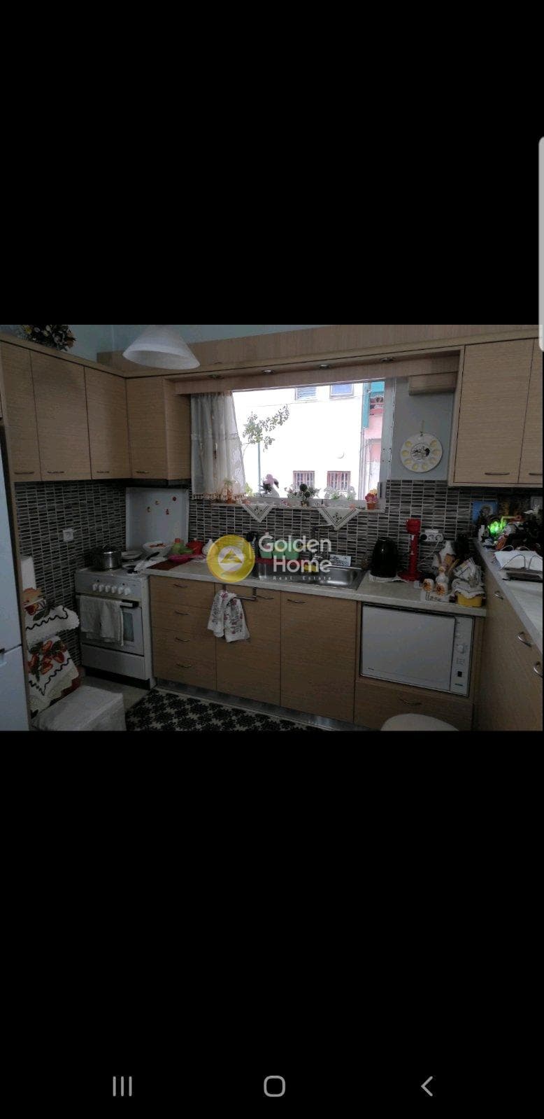 Apartment in Center, Neos Kosmos — Photo 1 of 2