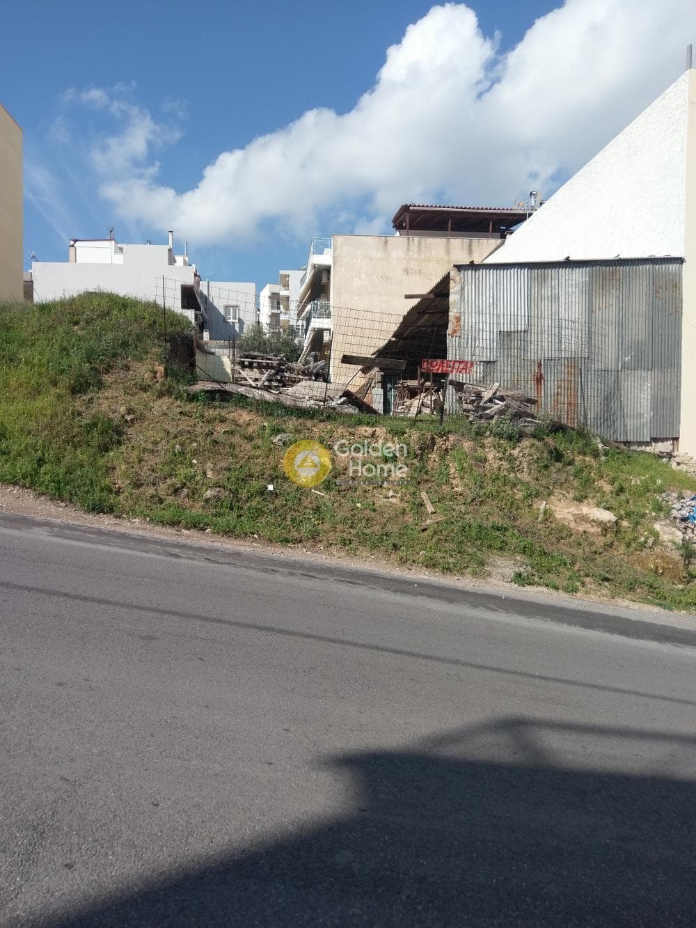 Οικόπεδο στην Νεκροταφείο, Νίκαια — Φωτογραφία 1 από 9