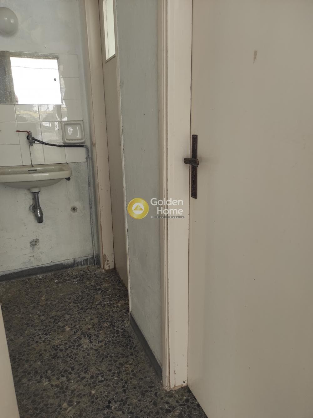 Retail Store in Pirgouthi, Acharnes — Photo 7 of 24