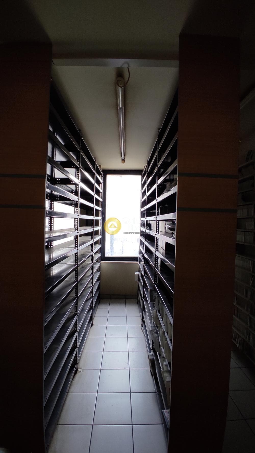 Office in Diilistiria, Piraeus — Photo 8 of 12