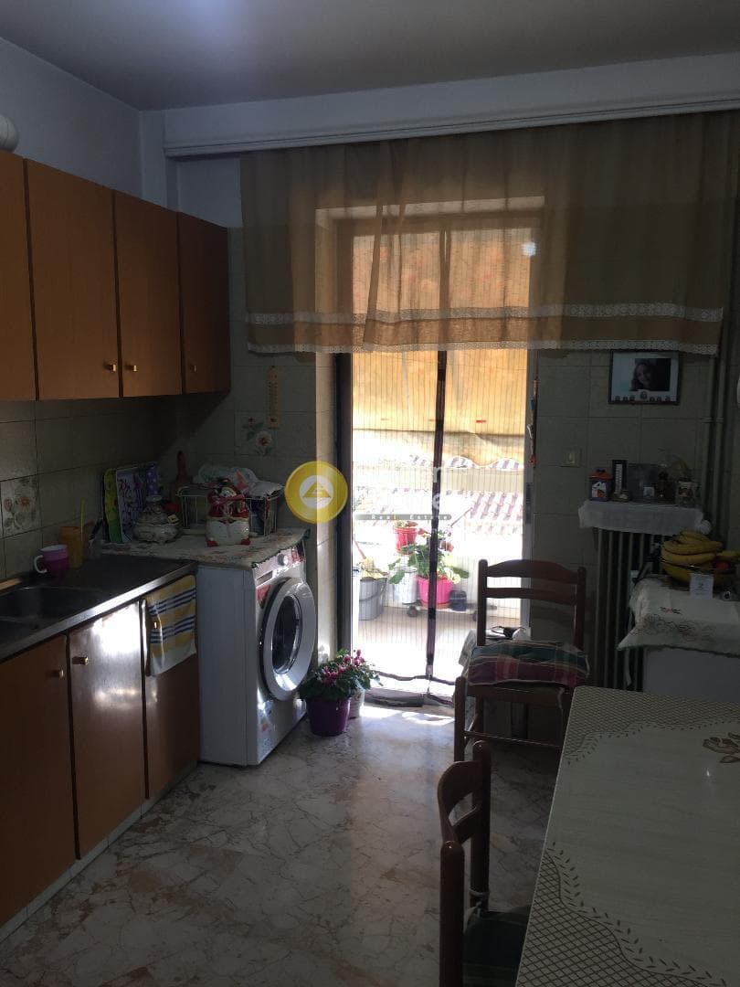 Διαμέρισμα στην Αγία Άννα, Χαλάνδρι — Φωτογραφία 9 από 21