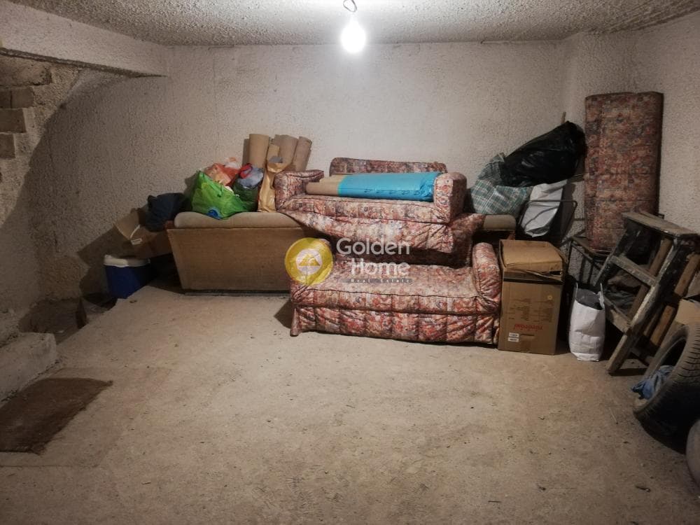 Warehouse in Ano Kipseli, Kipseli — Photo 1 of 6