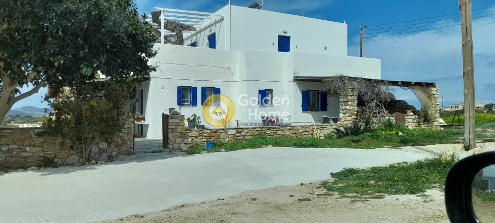 House in Makria Miti, Paros — Photo 2 of 3