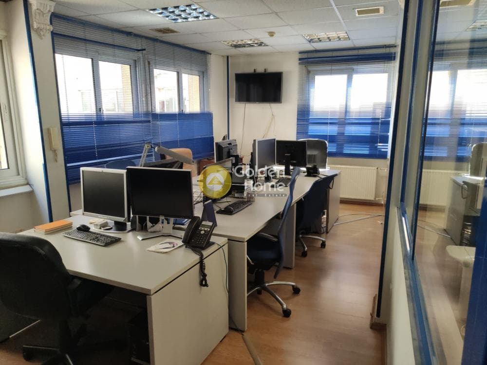 Office in Platia Karitsi, Kentro — Photo 12 of 25