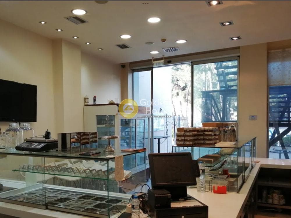 Retail Store in Plagiari, Mikra — Photo 2 of 22
