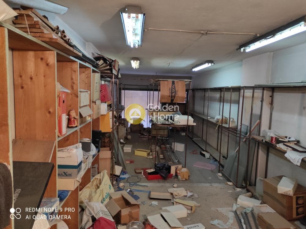 Retail Store in Terpsithea, Piraeus — Photo 6 of 9
