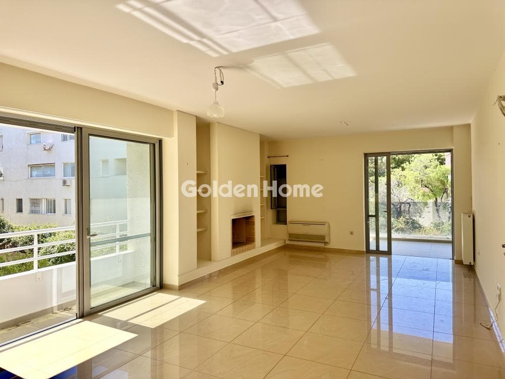 Apartment in Center, Voula — Photo 3 of 24