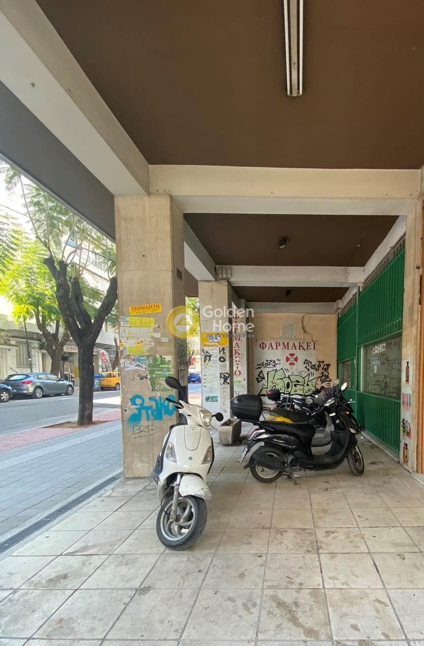 Κατάστημα στην Αγία Σοφία, Πάτρα — Φωτογραφία 2 από 7