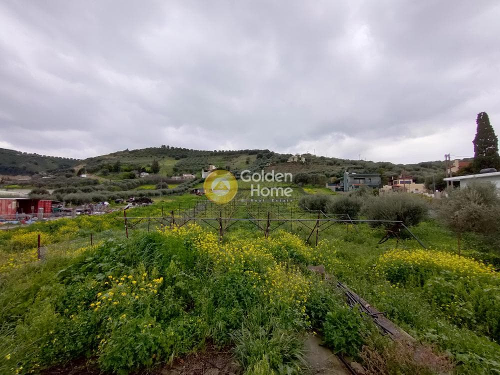 Οικόπεδο στην Μαλάδες, Τέμενος — Φωτογραφία 1 από 3