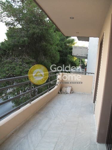 Apartment in Center, Alimos — Photo 1 of 2