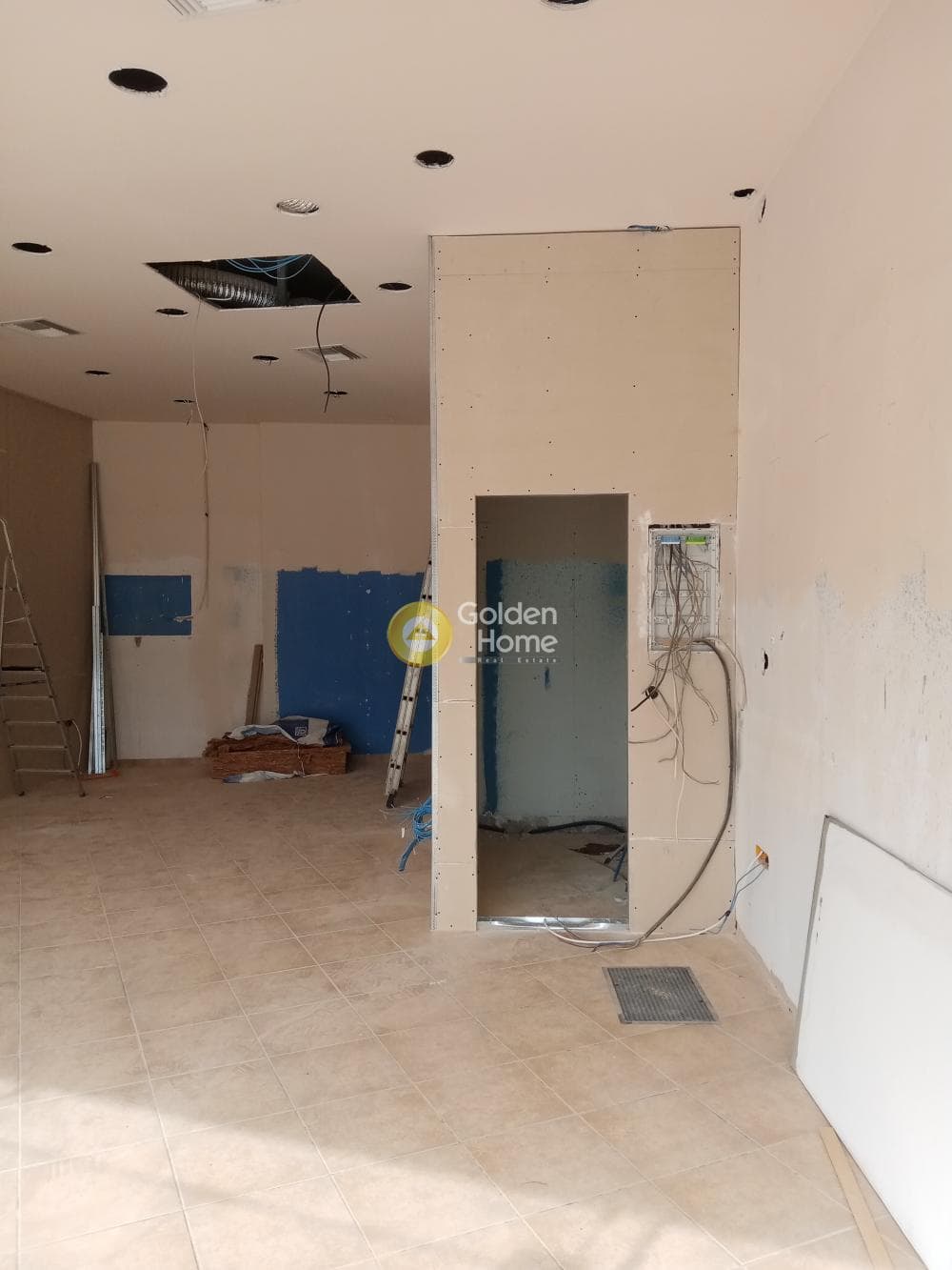 Κατάστημα στην Κέντρο, Άγιος Στέφανος — Φωτογραφία 3 από 6