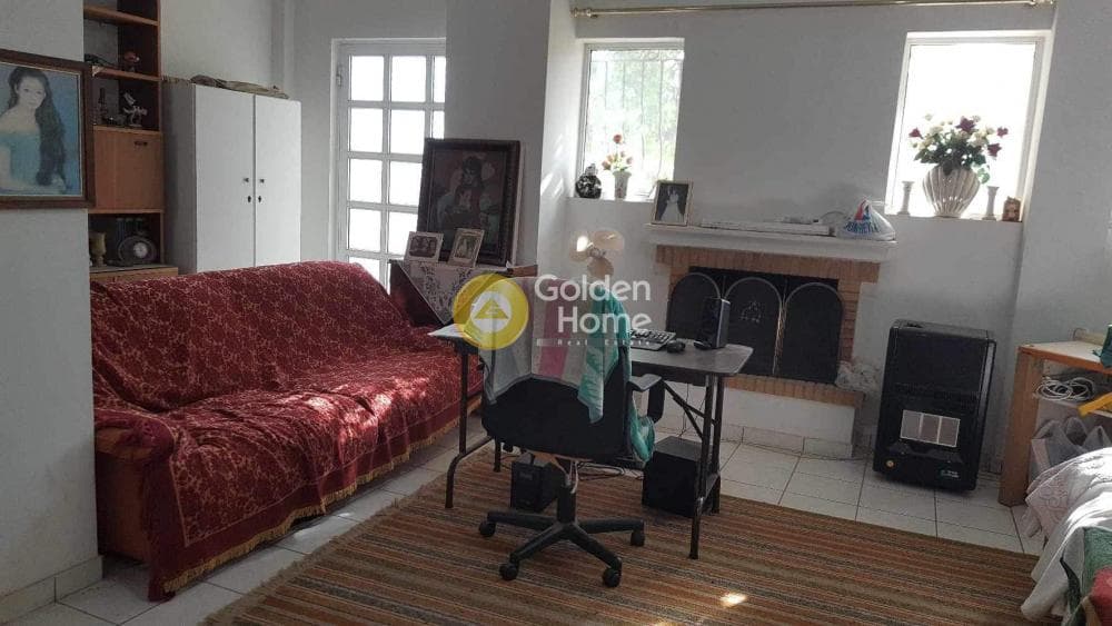 House in Neo Livissi, Nea Makri — Photo 5 of 11