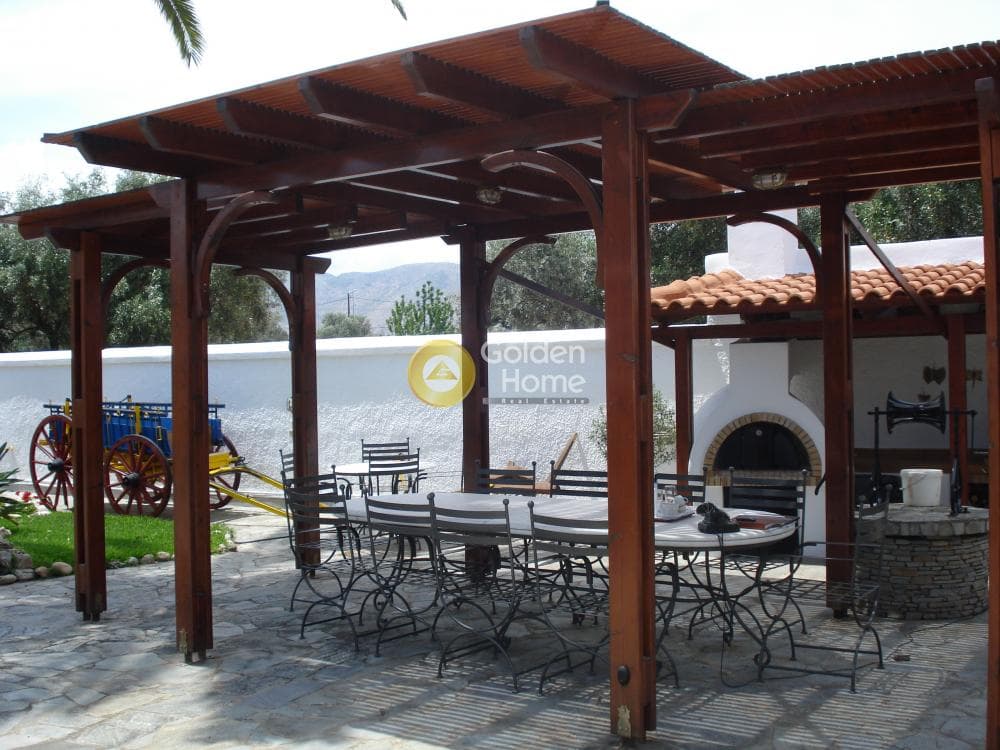 House in Agios Panteleimonas, Nea Makri — Photo 1 of 39