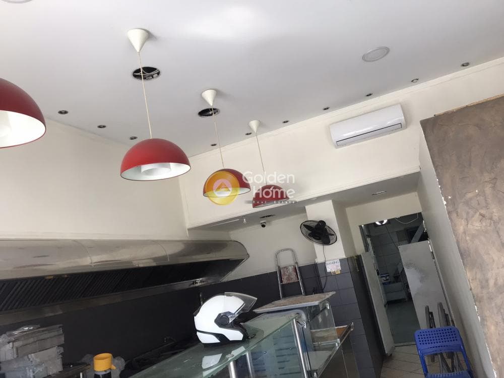 Retail Store in Semeli, Attiki — Photo 2 of 6