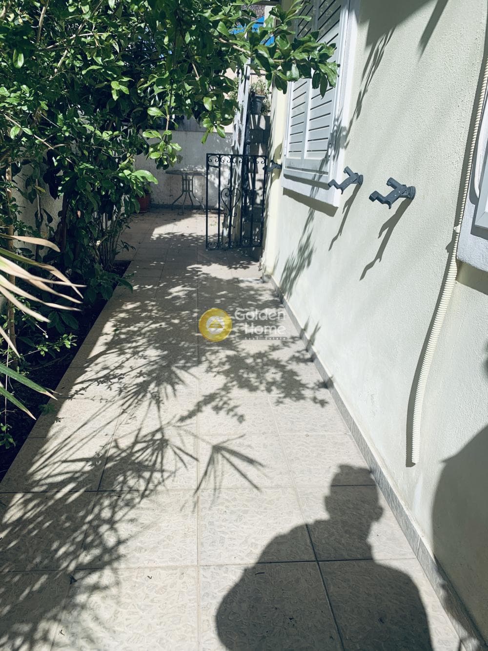 Building Plot in Center, Argyroupoli — Photo 1 of 3