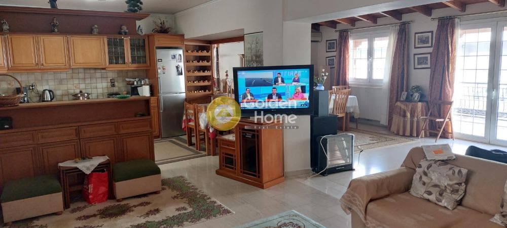 Apartment in Amalieio Orfanotrofeio, Marousi — Photo 1 of 11