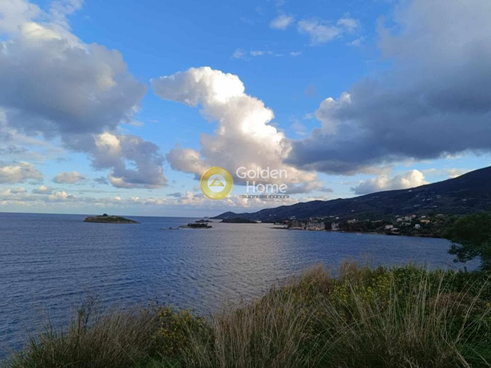 Αγροτεμάχιο στην Άγιος Γεώργιος, Μέθανα — Φωτογραφία 1 από 12