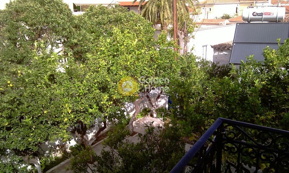 House in Kouzounos, Spetses — Photo 12 of 25