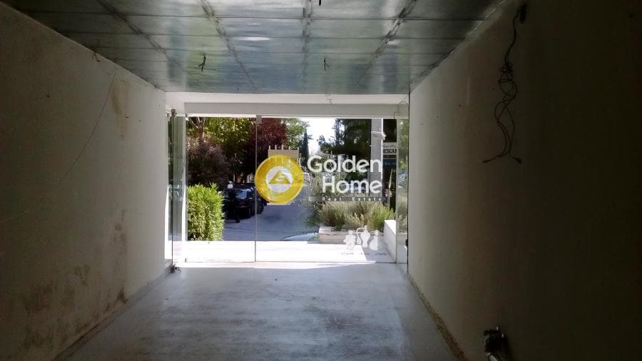Retail Store in Faros, Neo Psichiko — Photo 1 of 3