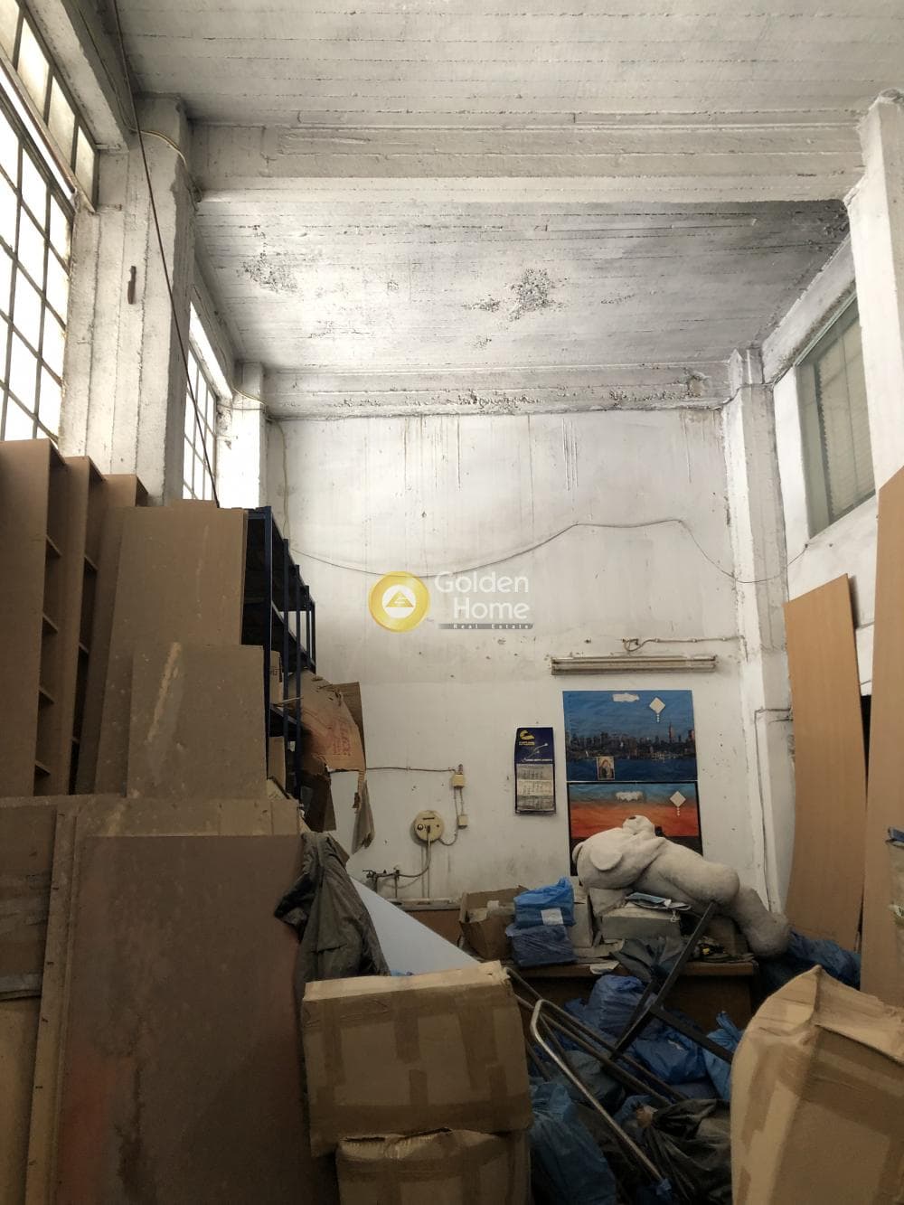 Retail Store in Diilistiria, Piraeus — Photo 4 of 12