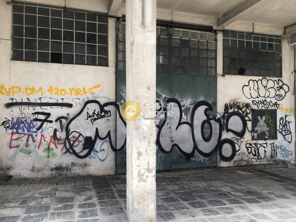 Retail Store in Diilistiria, Piraeus — Photo 3 of 12