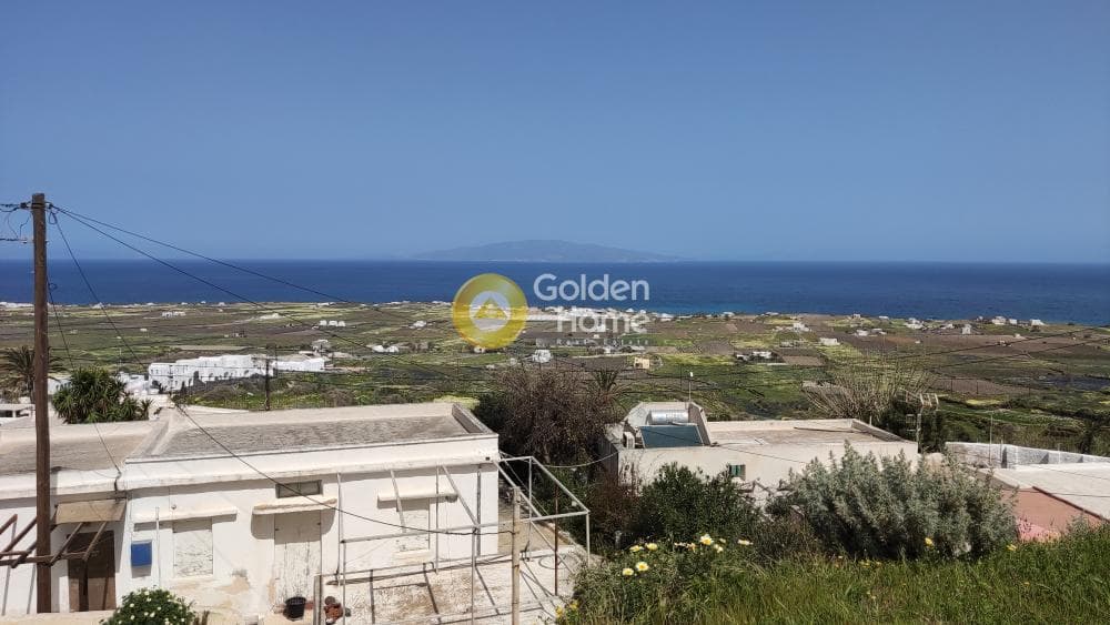 Parcel in Oia, Santorini — Photo 3 of 5