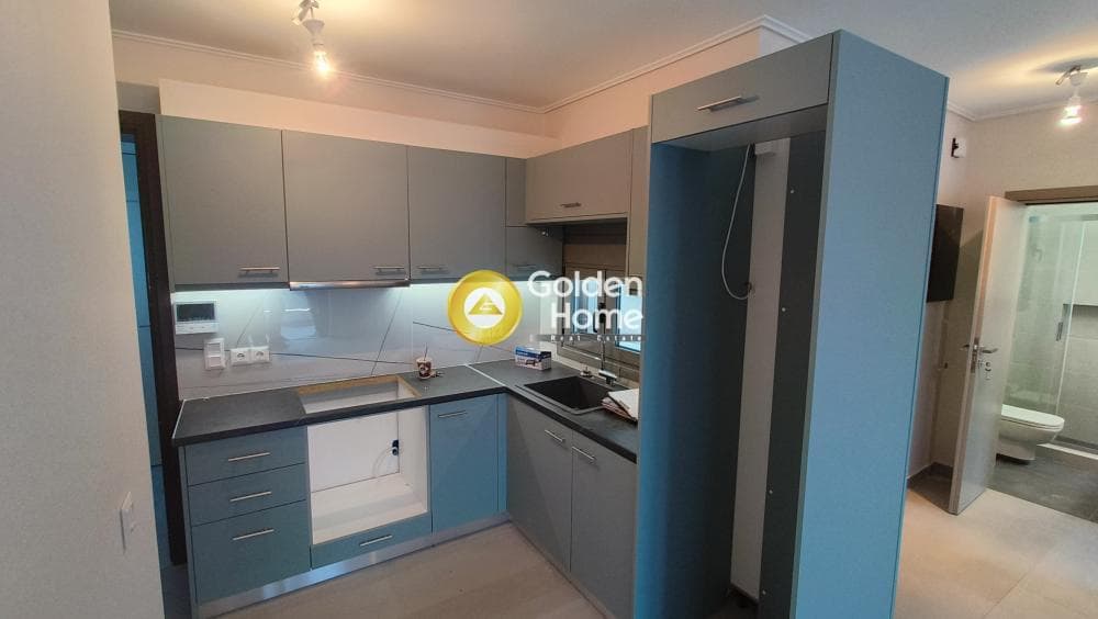 Apartment in Center, Petroupoli — Photo 2 of 13