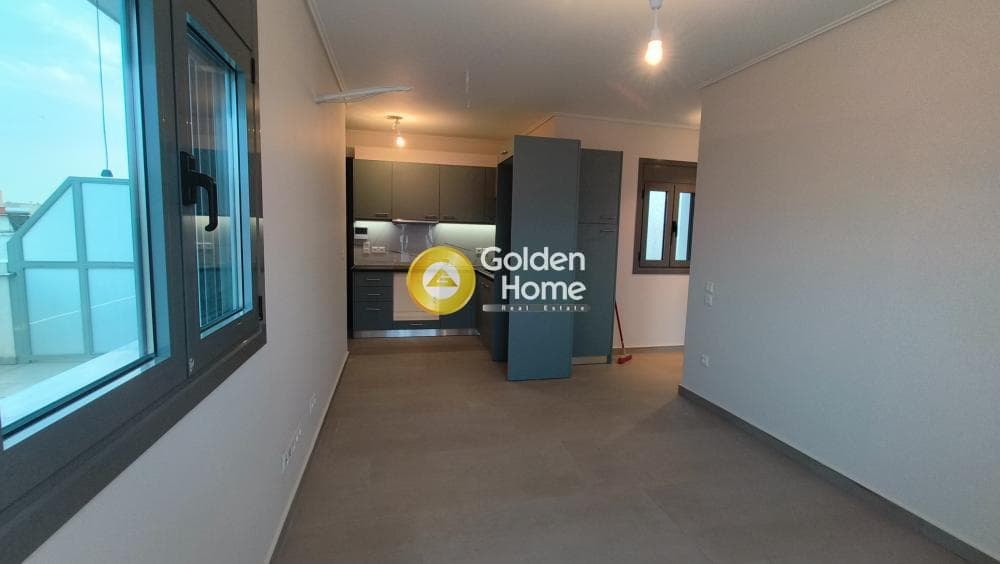 Apartment in Center, Petroupoli — Photo 1 of 13