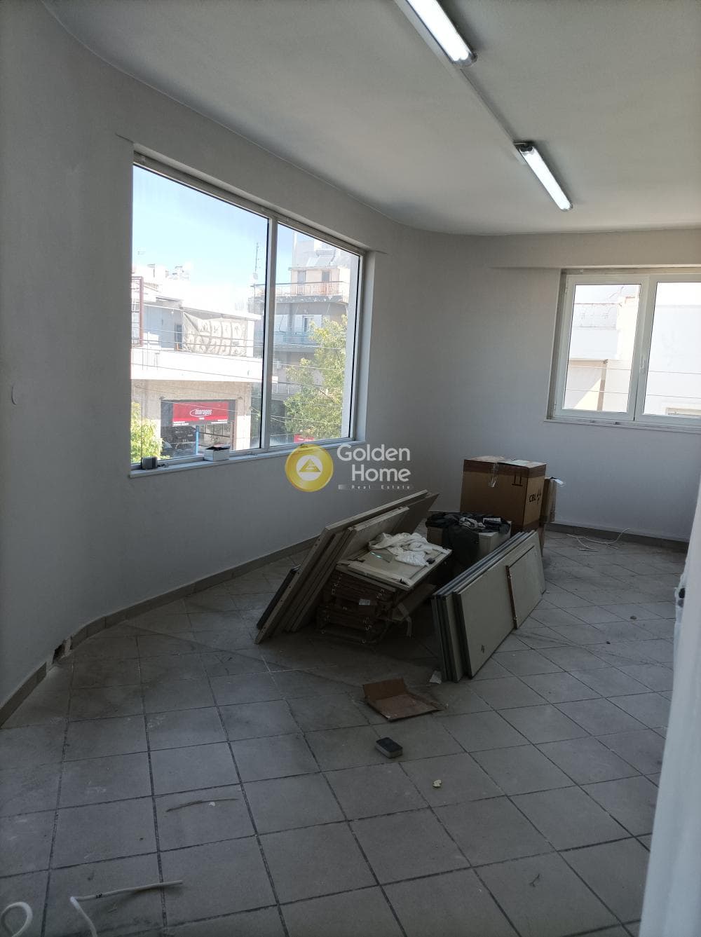 Office in Agios Fanourios, Agioi Anargiroi — Photo 1 of 22
