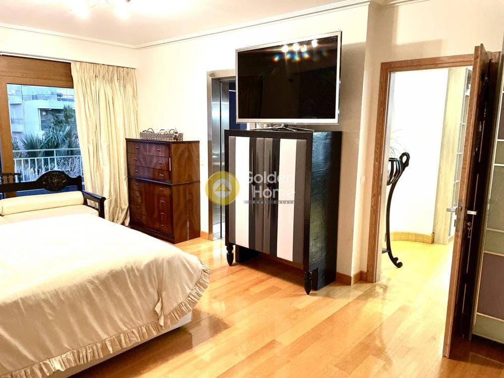 Apartment in Glyfada - center, Glyfada — Photo 8 of 32