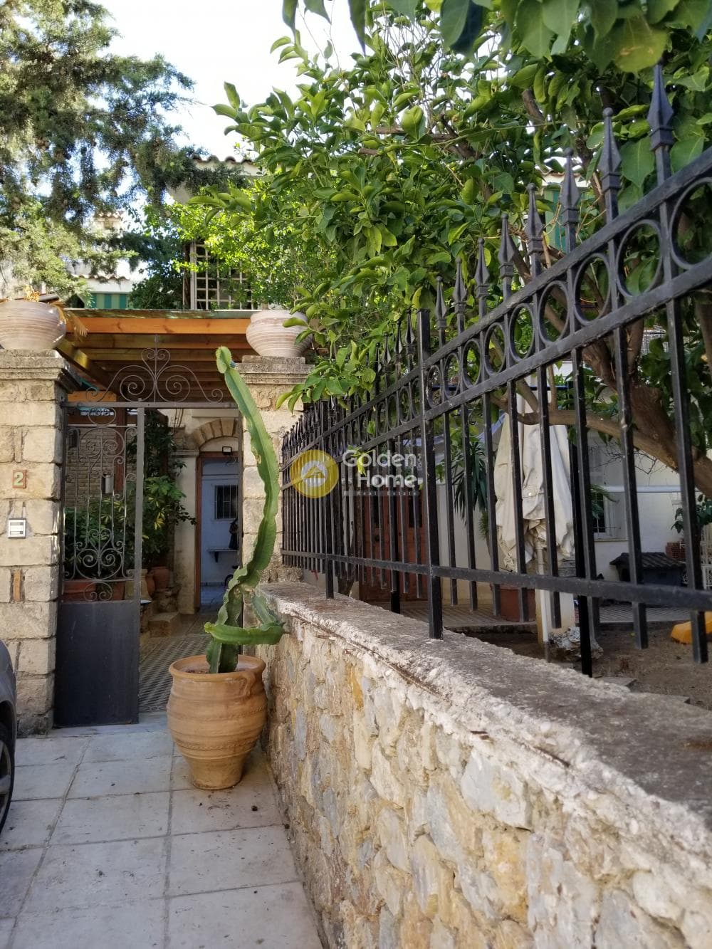 Οικόπεδο στην Κέντρο, Μεταμόρφωση — Φωτογραφία 1 από 7