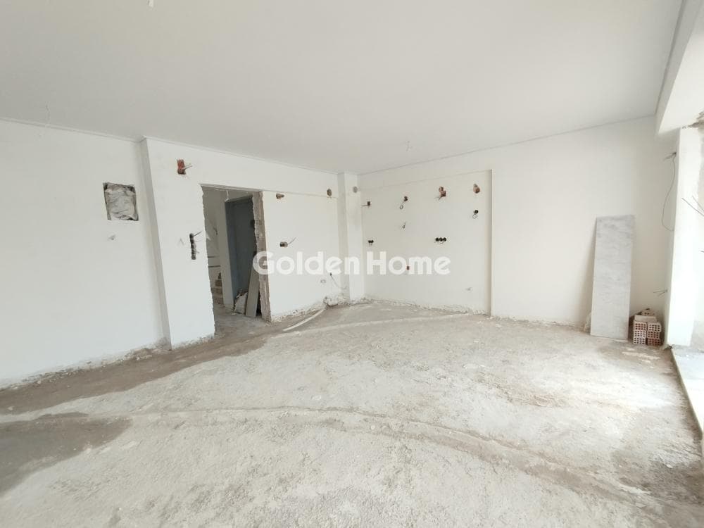 Apartment in Aspra Chomata, Nikaia — Photo 8 of 27