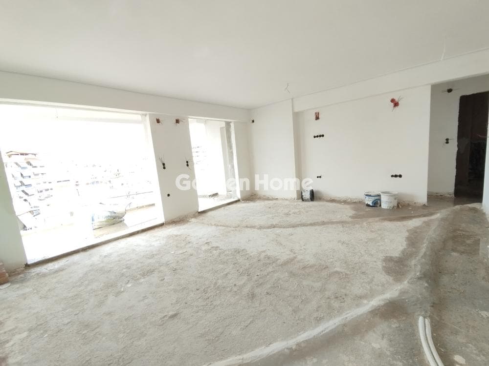 Apartment in Aspra Chomata, Nikaia — Photo 10 of 27