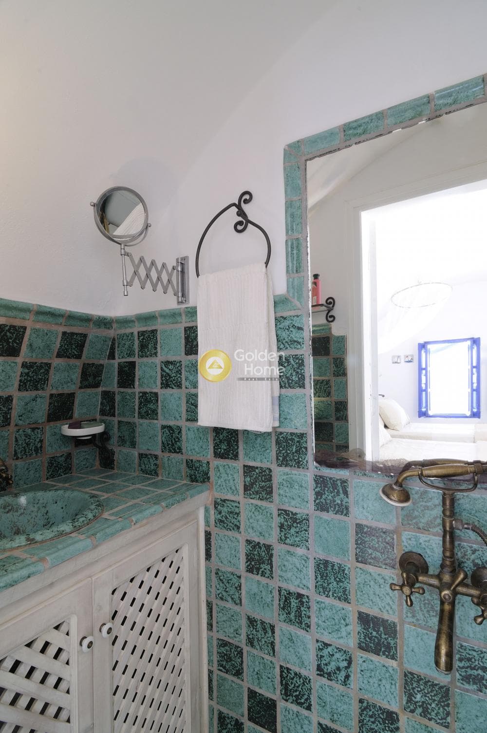 House in Oia, Santorini — Photo 18 of 30
