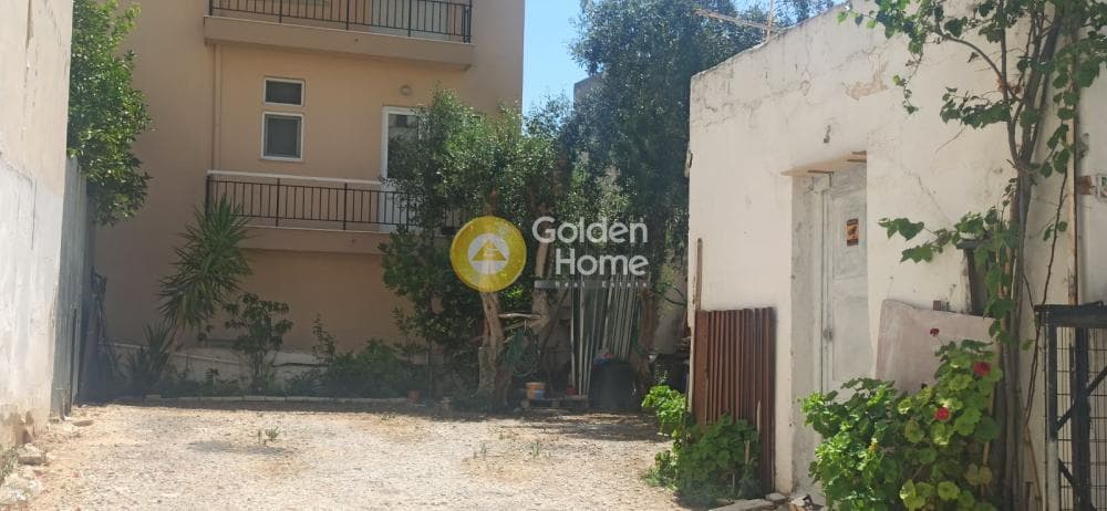 Building Plot in Chrisoupoli, Peristeri — Photo 1 of 5