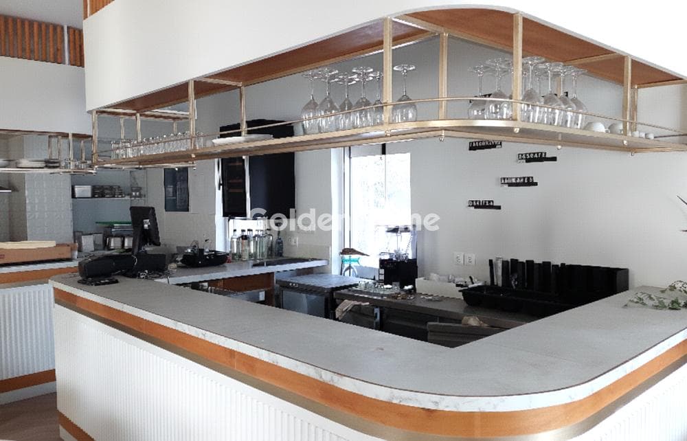 Retail Store in Kontopefko, Agia Paraskevi — Photo 1 of 6