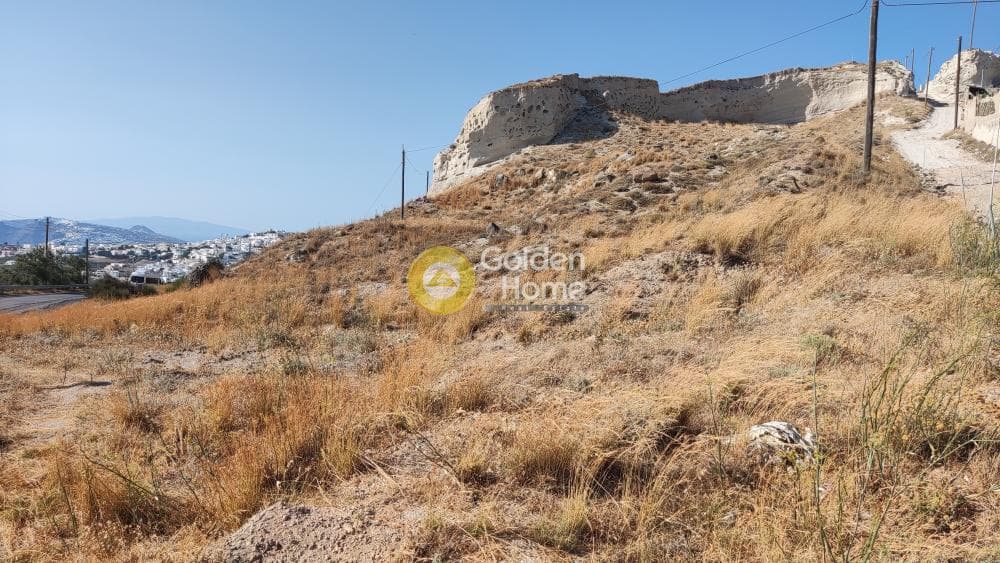 Parcel in Kamari, Santorini — Photo 5 of 7