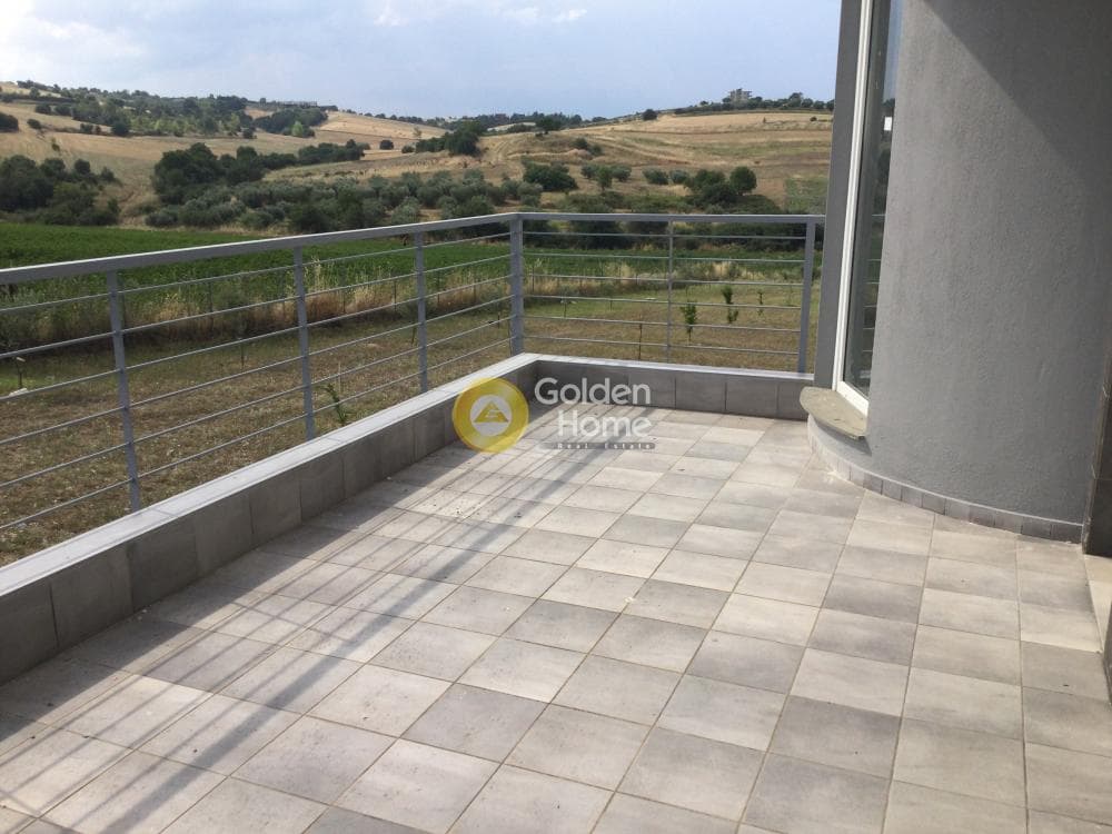 House in Plagiari, Mikra — Photo 4 of 21