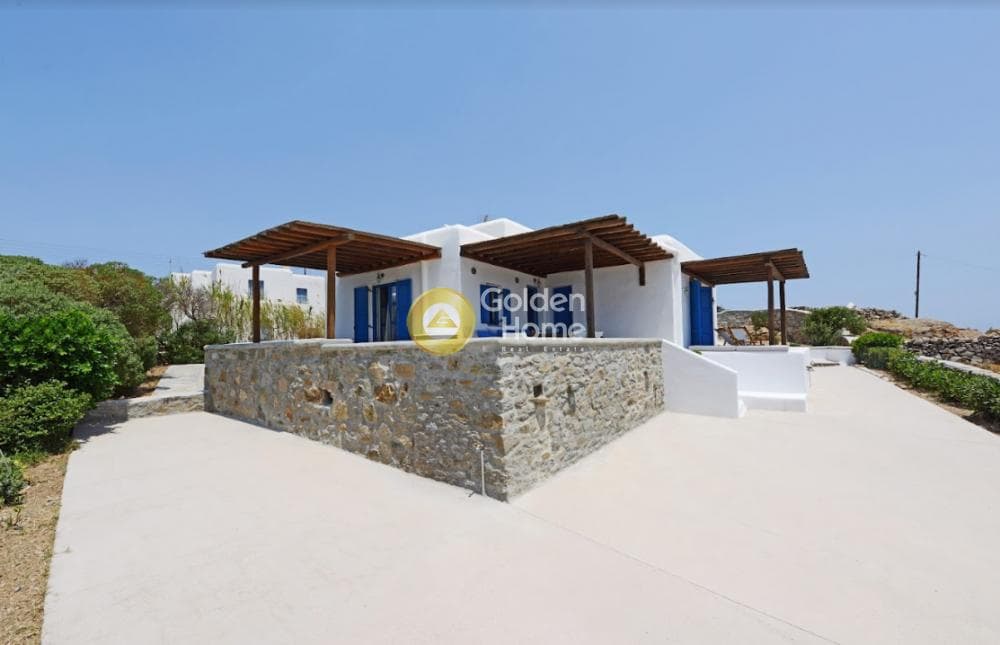 House in Klouvas, Mykonos — Photo 1 of 8