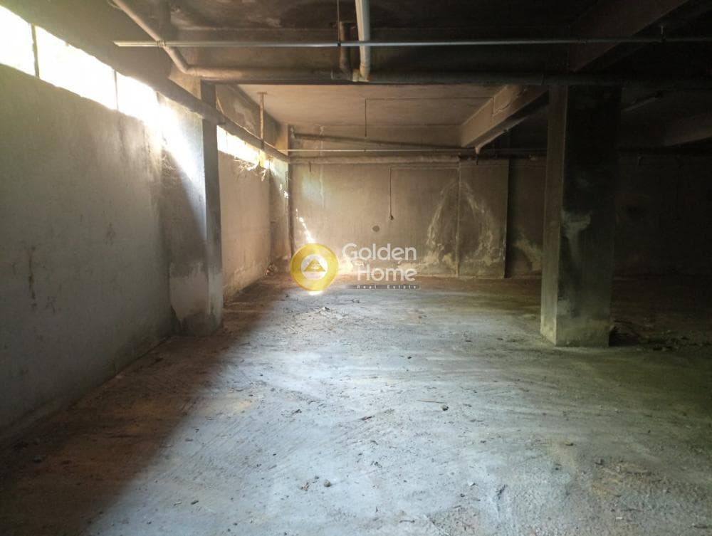 Warehouse in Orio Agias Varvaras, Koridallos — Photo 1 of 8